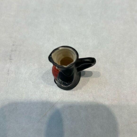 Vtg 1940-50's Occupied Japan Mini Toby Jug Porcelain Vase Small Figurine Pilgrim - Picture 6 of 7